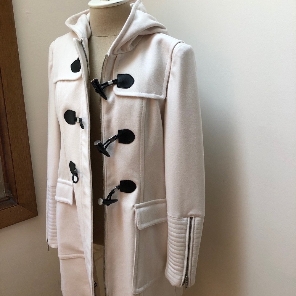BCBGMaxAzria Cream Hooded Toggle Coat with Black Accents